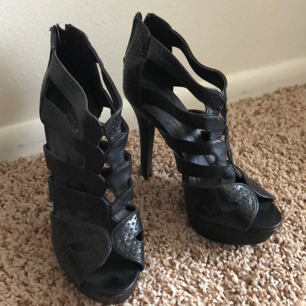 Black heels